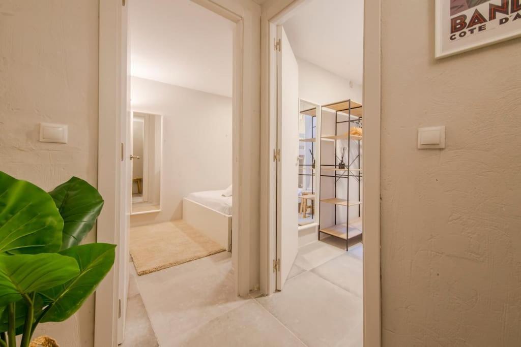 Ferienwohnung Cool Deluxe Interior Design A 2 Min De Gran Via Madrid Exterior foto